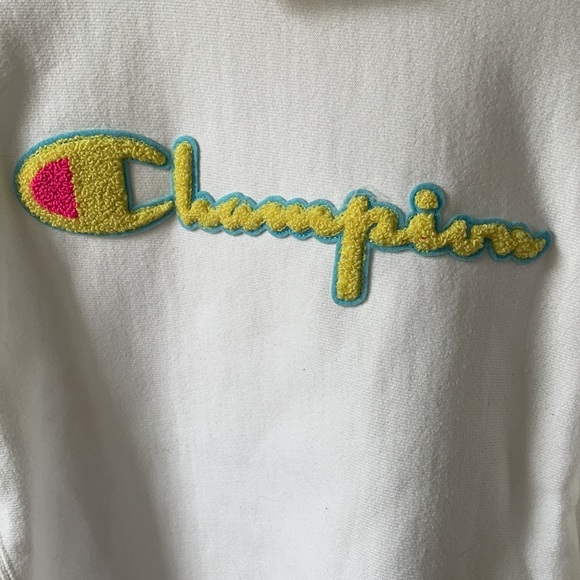 NWT Champion Sweatshirt - Picture 2 of 5